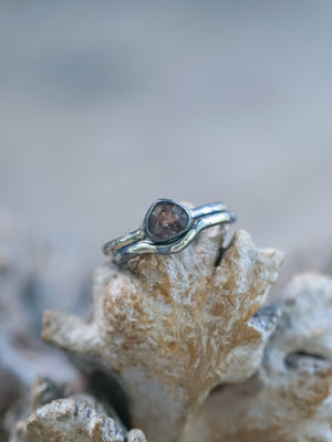 Available Color Change Garnet Ring Set size 7