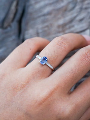Bicolor Blue Sapphire Ring in White Gold - Ethical Jewelry | Gardens of the Sun