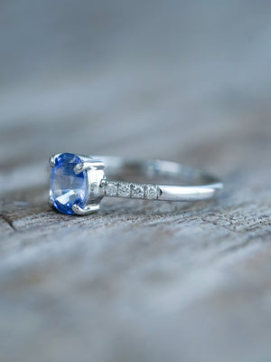 Bicolor Blue Sapphire Ring in White Gold - Ethical Jewelry | Gardens of the Sun