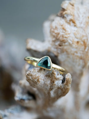 Blue Diamond Slice Ring in Ethical Gold - Gardens of the Sun | Ethical Jewelry