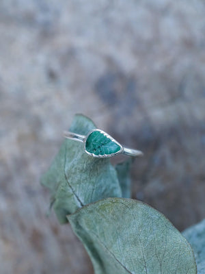 Emerald Leaf Ring - Gardens of the Sun | Ethical Jewelry