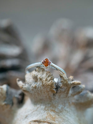 Flower Spessartite Garnet Ring in silver