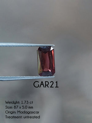 Custom Garnet Ring in Gold