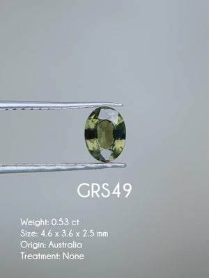 Custom Green Sapphire Ring in Gold - Gardens of the Sun | Ethical Jewelry