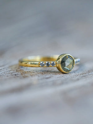 Green Diamond Ring in Gold - Gardens of the Sun | Ethical Jewelry