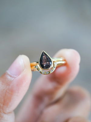 Pear Sapphire Ring Set in Ethical Gold - Gardens of the Sun | Ethical Jewelry