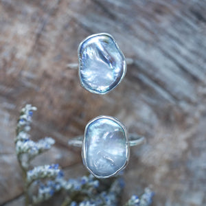 Hammered Pearl Ring in silver
