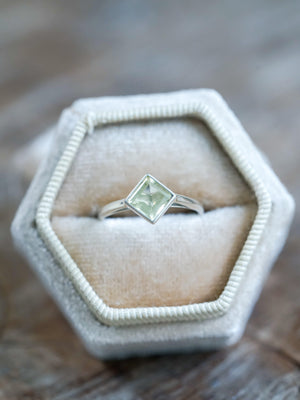 Kite Citrine Ring - Gardens of the Sun | Ethical Jewelry