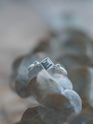 Salt and Pepper Kite Diamond Ring in Silver