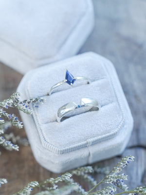 Kite Sapphire and Blue Diamond Ring Set - Gardens of the Sun | Ethical Jewelry