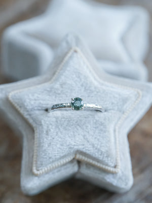 Mint Montana Sapphire Ring - Gardens of the Sun | Ethical Jewelry