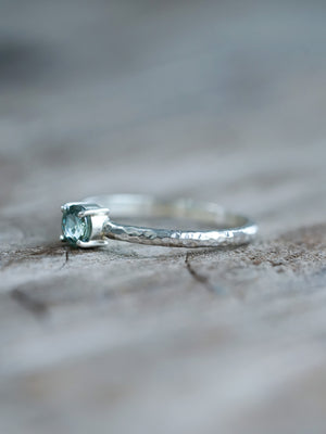 Mint Montana Sapphire Ring - Gardens of the Sun | Ethical Jewelry