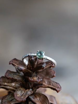 Mint Montana Sapphire Ring - Gardens of the Sun | Ethical Jewelry