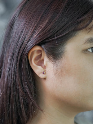 Mismatched Ruby Earring in Silver