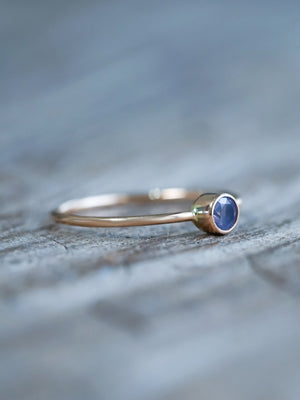 Mystic Lavender Sapphire Ring in Rose Gold - Ethical Jewelry | Gardens of the Sun