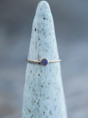 Mystic Lavender Sapphire Ring in Rose Gold - Ethical Jewelry | Gardens of the Sun