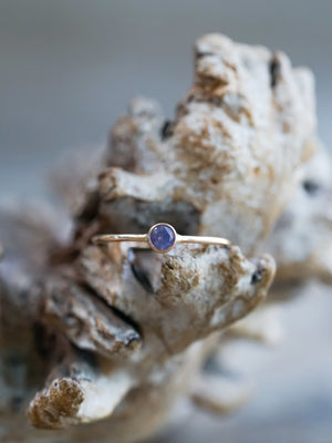 Mystic Lavender Sapphire Ring in Rose Gold - Ethical Jewelry | Gardens of the Sun