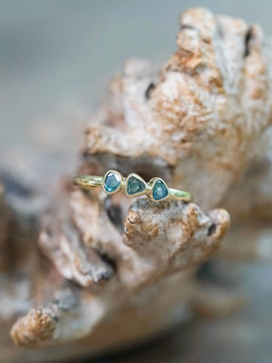 Natural Three Blue Diamonds Slice Ring in 18K Gold