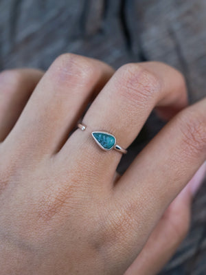 Open Emerald Leaf Ring - Gardens of the Sun | Ethical Jewelry