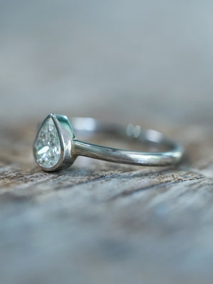 Pear Diamond Ring in White Gold - Gardens of the Sun | Ethical Jewelry