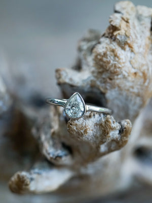 Pear Diamond Ring in White Gold - Gardens of the Sun | Ethical Jewelry