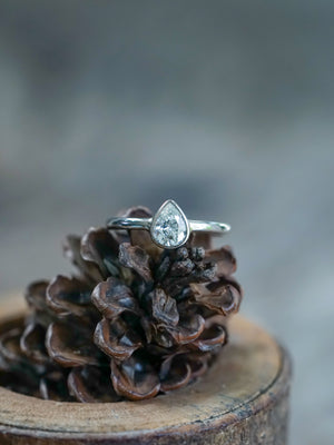 Pear Diamond Ring in White Gold - Gardens of the Sun | Ethical Jewelry