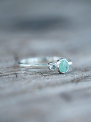 Rose Cut Emerald and Moonstone Ring - Gardens of the Sun | Ethical Jewelry