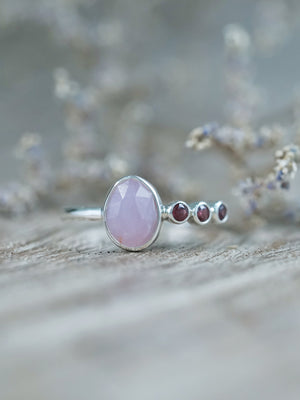 Rose Cut Sapphire and Garnet Ring