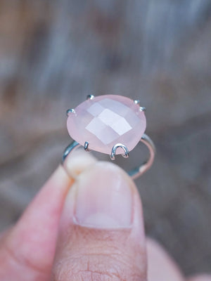 Rose Quartz Ring