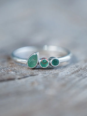 Sustainable Round and Pear Emerald Ring in Silver