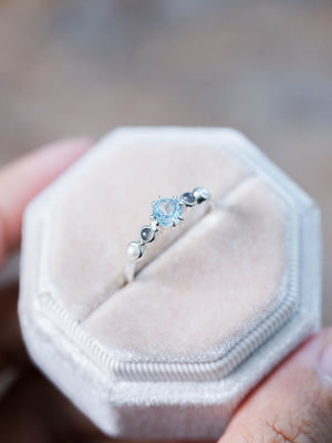 Topaz, Labradorite and Pearl Ring