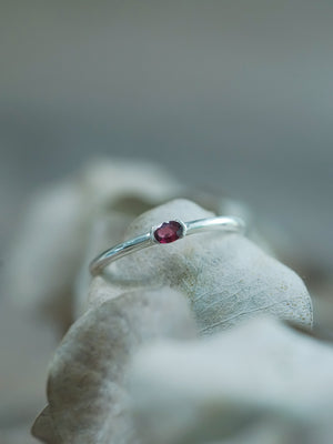 Unique Oval Ruby Ring in sterling silver