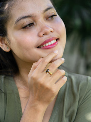 Pear Sapphire Ring Set in Ethical Gold - Gardens of the Sun | Ethical Jewelry