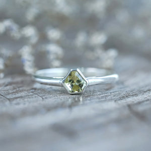 Golden Beryl Ring - Gardens of the Sun | Ethical Jewelry