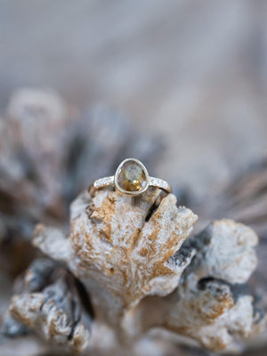 Honey Pear Diamond Ring in Eco Gold - Gardens of the Sun | Ethical Jewelry