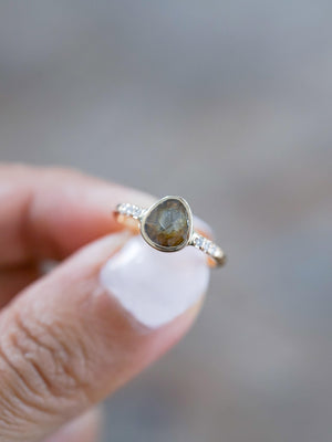 Honey Pear Diamond Ring in Eco Gold - Gardens of the Sun | Ethical Jewelry