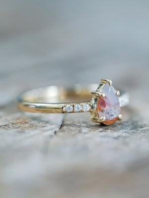 Rustic Pear Diamond Ring in Ethical Gold - Gardens of the Sun | Ethical Jewelry