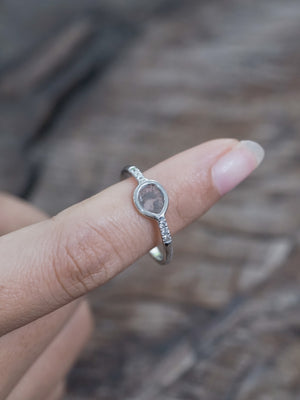 Salt and Pepper Diamond Slice Ring in White Gold - Gardens of the Sun | Ethical Jewelry