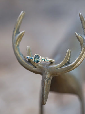 Bicolor Sapphire and Blue Diamond Ring in Ethical Gold - Gardens of the Sun | Ethical Jewelry