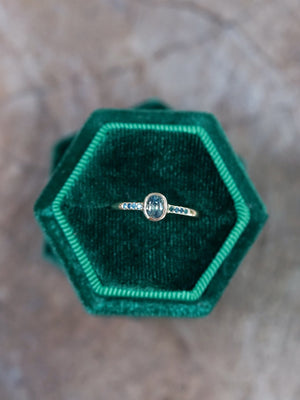 Bicolor Sapphire and Blue Diamond Ring in Ethical Gold - Gardens of the Sun | Ethical Jewelry