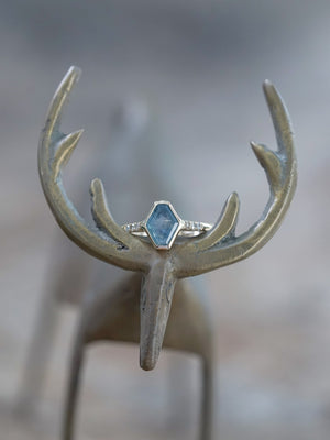 Blue Hexagon Sapphire Ring in Ethical Gold - Gardens of the Sun | Ethical Jewelry