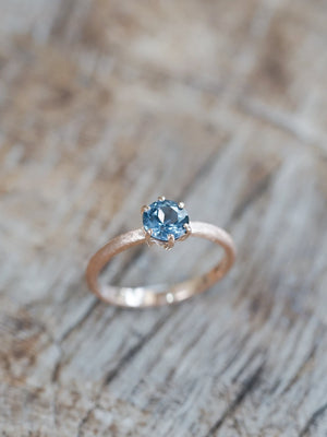 Blue Spinel Ring in Ethical Rose Gold - Gardens of the Sun | Ethical Jewelry