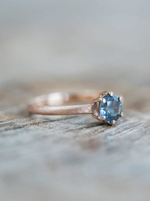 Blue Spinel Ring in Ethical Rose Gold - Gardens of the Sun | Ethical Jewelry