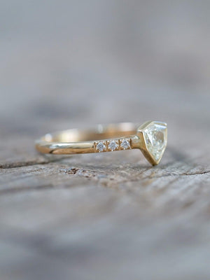 Borneo Shield Diamond Ring in Yellow Gold - Gardens of the Sun | Ethical Jewelry