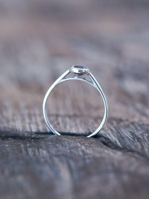 Ceylon Sapphire Ring - Gardens of the Sun | Ethical Jewelry