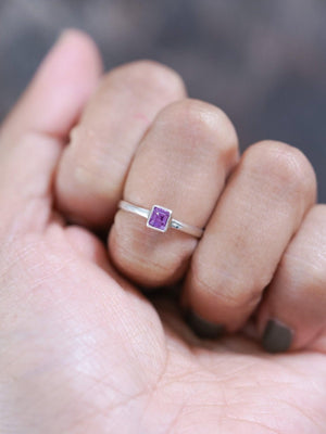 Ceylon Sapphire Ring - Gardens of the Sun | Ethical Jewelry