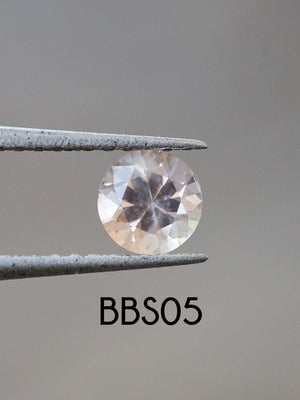 Custom Borneo Sapphire Ring - Gardens of the Sun | Ethical Jewelry