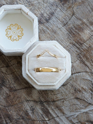 Custom V-shaped Nesting Band in Gold - Gardens of the Sun | Ethical Jewelry