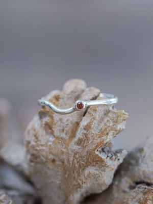 Garnet Satellite Nesting Band - Gardens of the Sun | Ethical Jewelry
