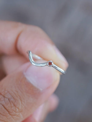 Garnet Satellite Nesting Band - Gardens of the Sun | Ethical Jewelry